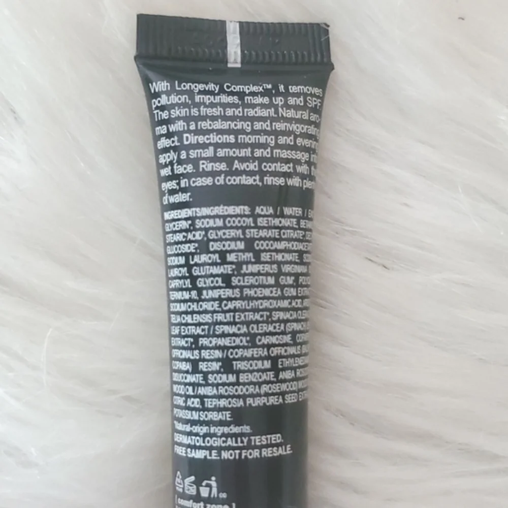 New skin regimen cleansing cream 0.51 fl oz